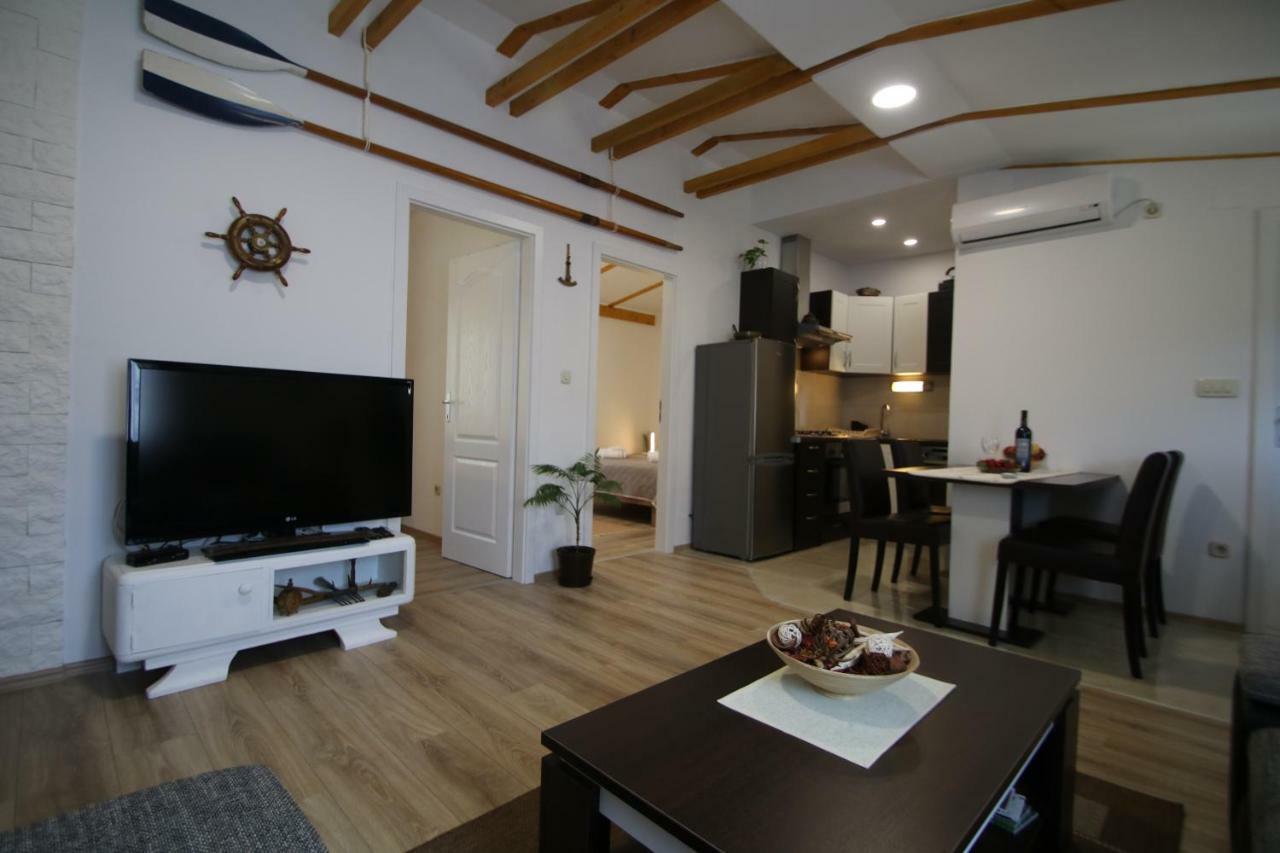 ZadvarjeOak House别墅 外观 照片